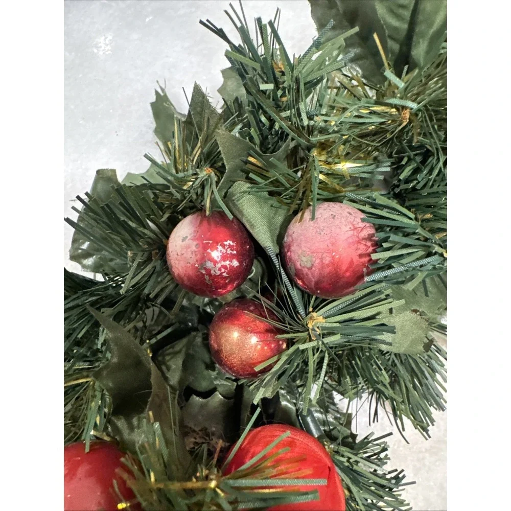 Pair Of Vintage Holiday Wreaths/candle Rings With Apples/berries/pine‎ Cones